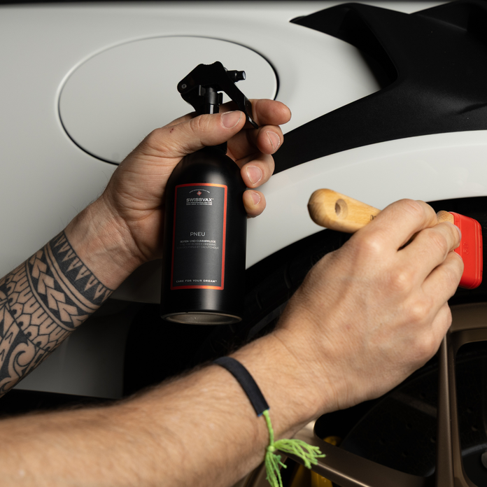 PNEU tire shine (also for whitewall tires) 