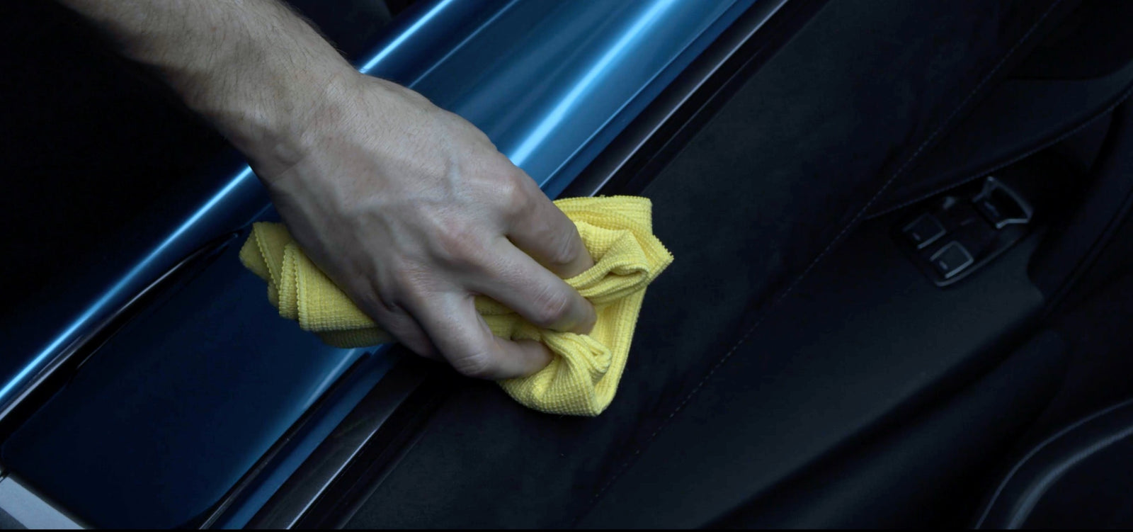 ALCANTA TEXTILE CLEANER Nettoyant pour Alcantara Tutorial